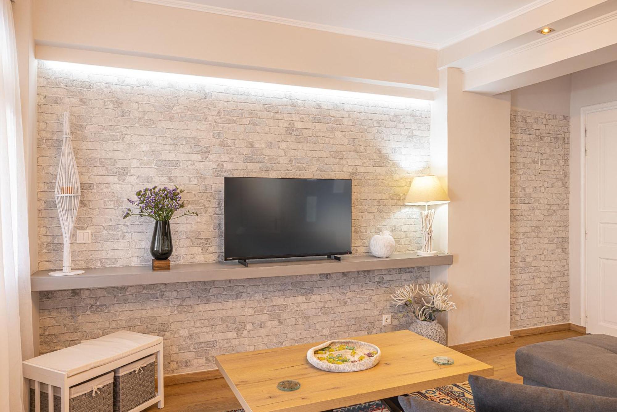 Pythagorio Blue Street Apartment With Balcony Екстер'єр фото
